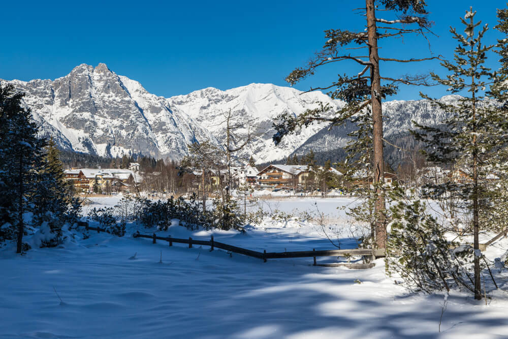 Image for Seefeld Ski Transfers & Airport Guide