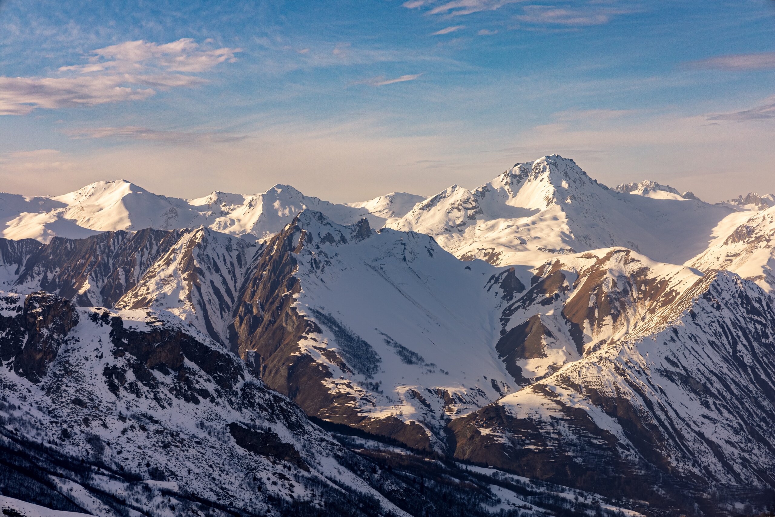 The Top 10 Reasons You Should Compare Ski Transfers with Snowcompare